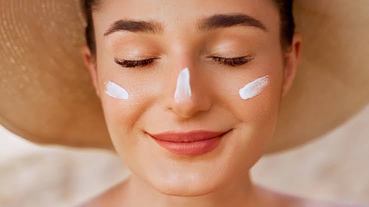Bí quyết giữ làn da sạch thoáng, đủ ẩm và rạng rỡ