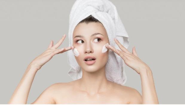 Bí quyết giữ làn da sạch thoáng, đủ ẩm và rạng rỡ