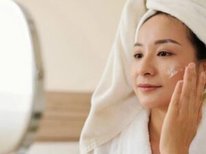 Chăm sóc da trước khi trang điểm